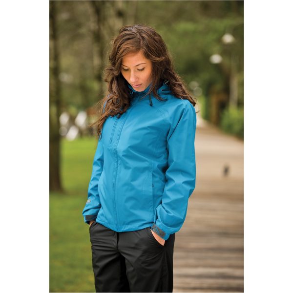 WOMEN'S STRATUS LIGHTWEIGHT SHELL
