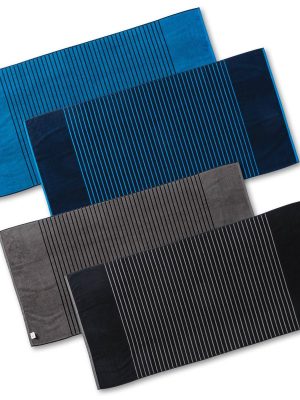 REVERSIBLE TWO-TONE TOWEL