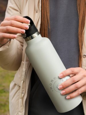 Nomad Vacuum Bottle 1L - Carry Lid