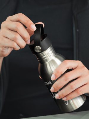 Nomad Bottle 500ml - Carry Lid